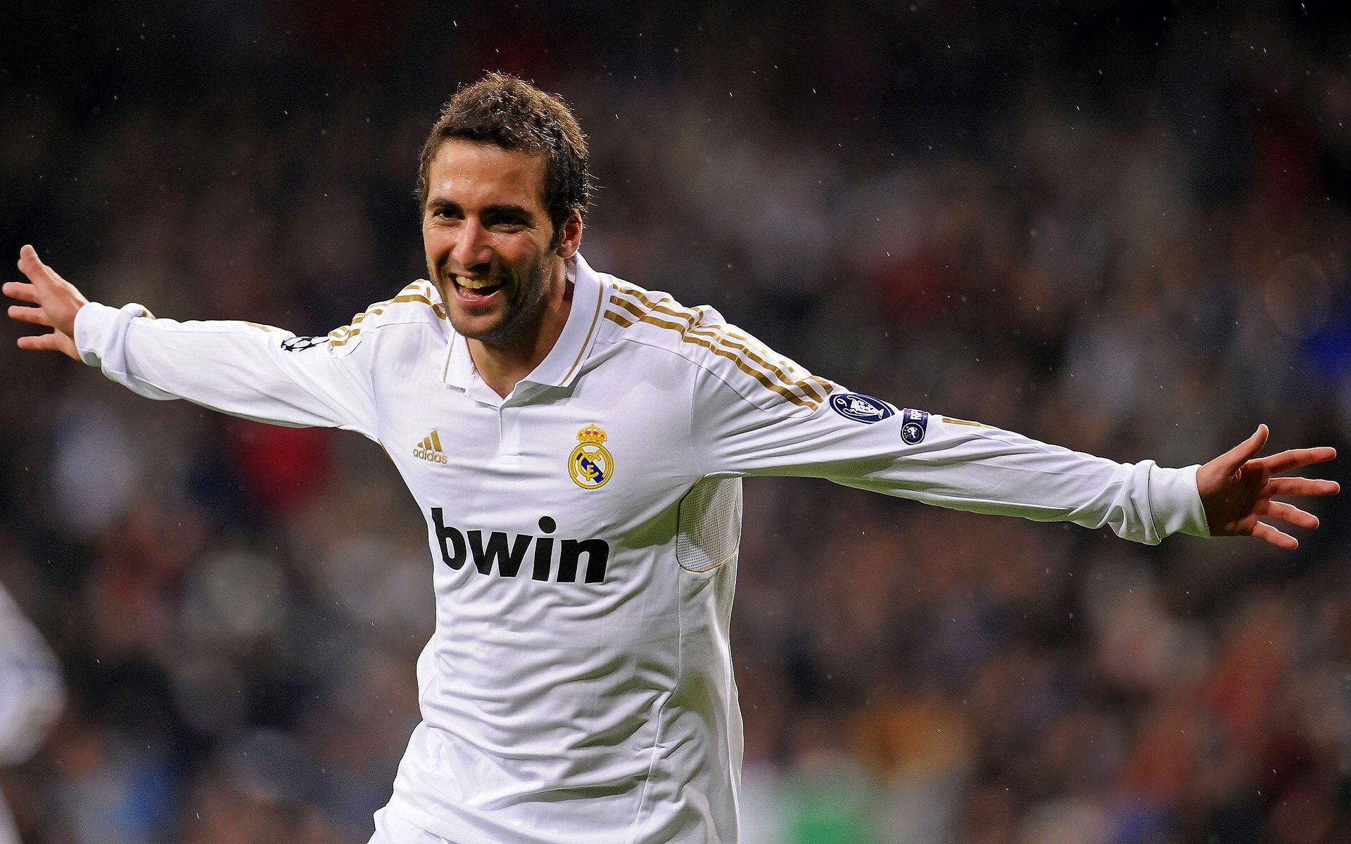 拜仁慢热复仇,成功晋级欧冠半决赛,2020欧冠拜仁全胜